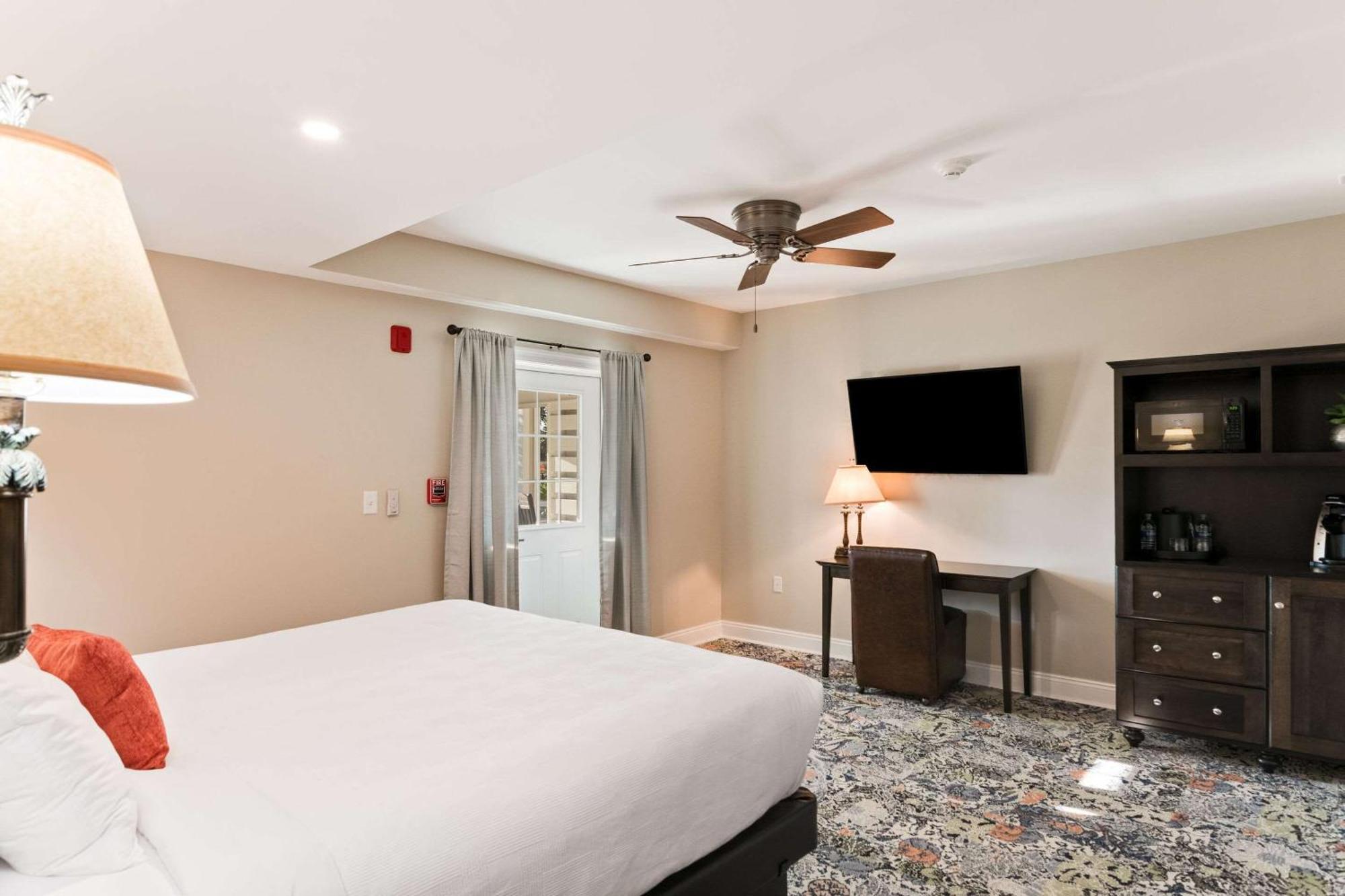 The Port Inn And Cottages, Ascend Hotel Collection Port St. Joe Esterno foto